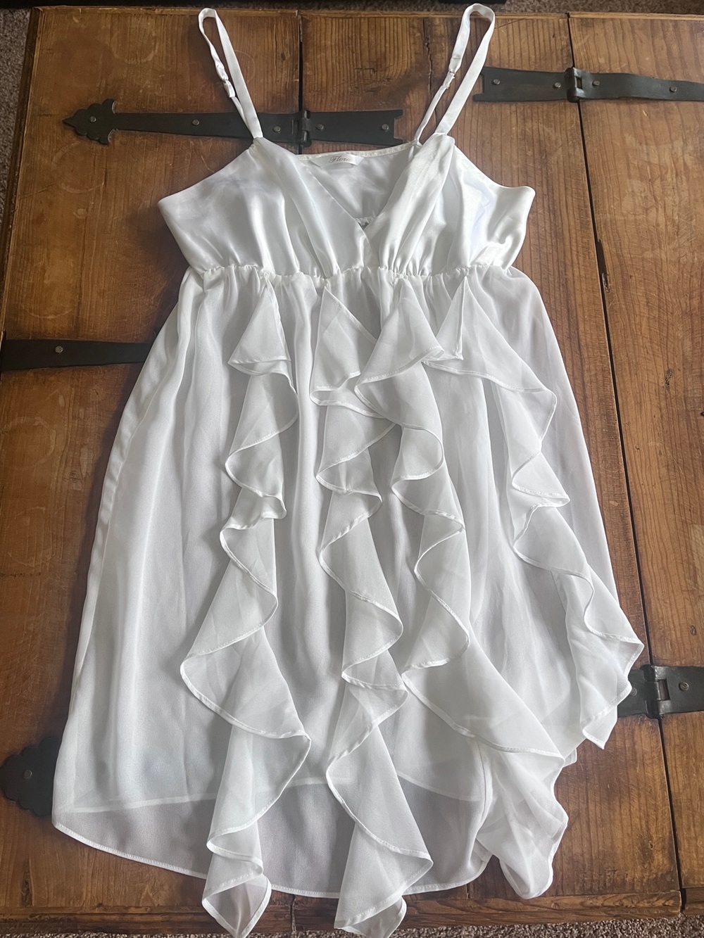 Women's White Ruffle‎ Chiffon Chemise Slip